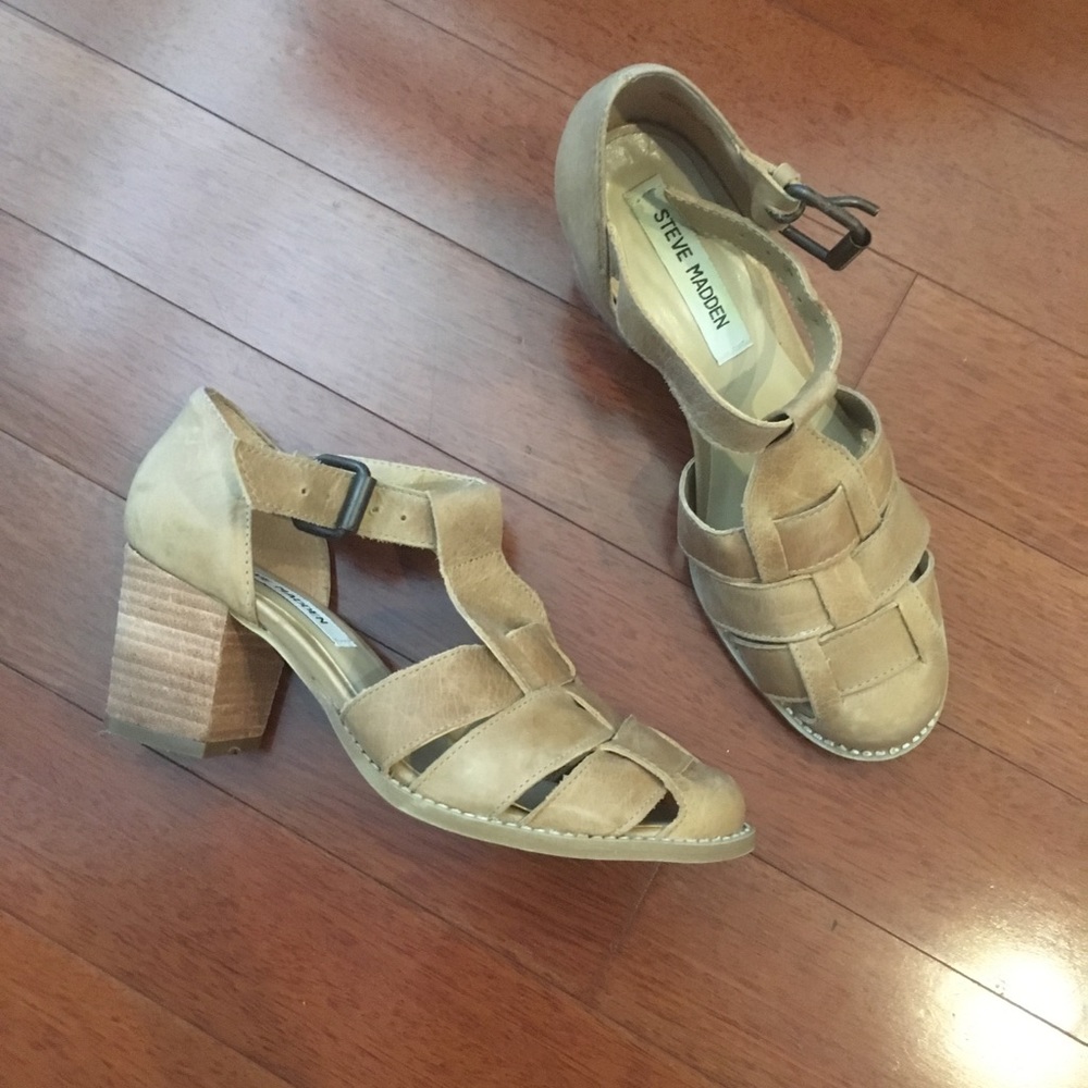 Steve Madden Leather fisherman sandals
